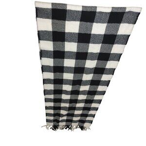 Fall Cashmere Scarf Plaid Black White Buffalo Checkered Print Fringe Scotland